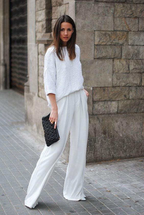 Pantalones palazzo: cómo combinarlos para que siempre queden bien