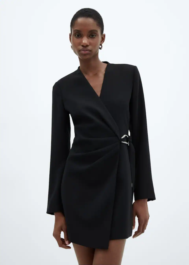 Vestido negro de Mango