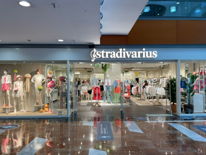 Stradivarius en Urbil Donostia | Centro Comercial